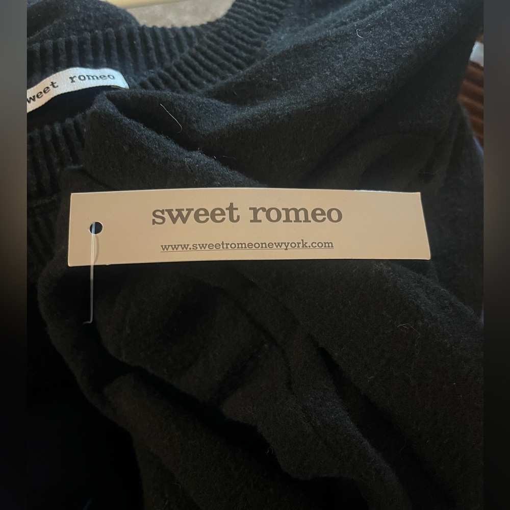 Sweet Romeo Ribbed Black Sweater - Picture 3 of 5